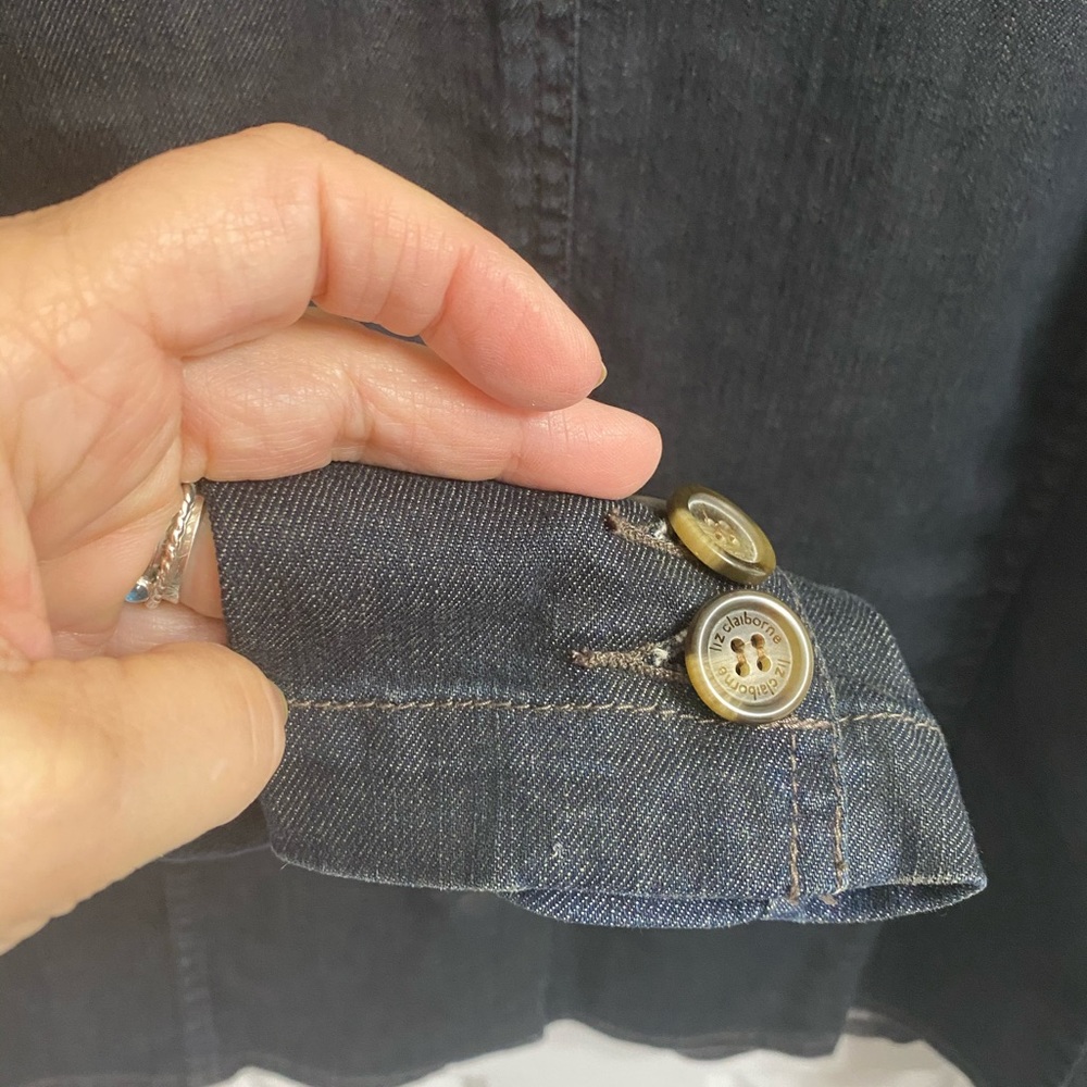 Jacket - Picture 6 of 8